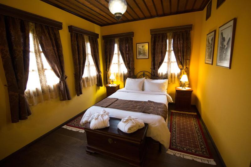 Superior Double Room image 1