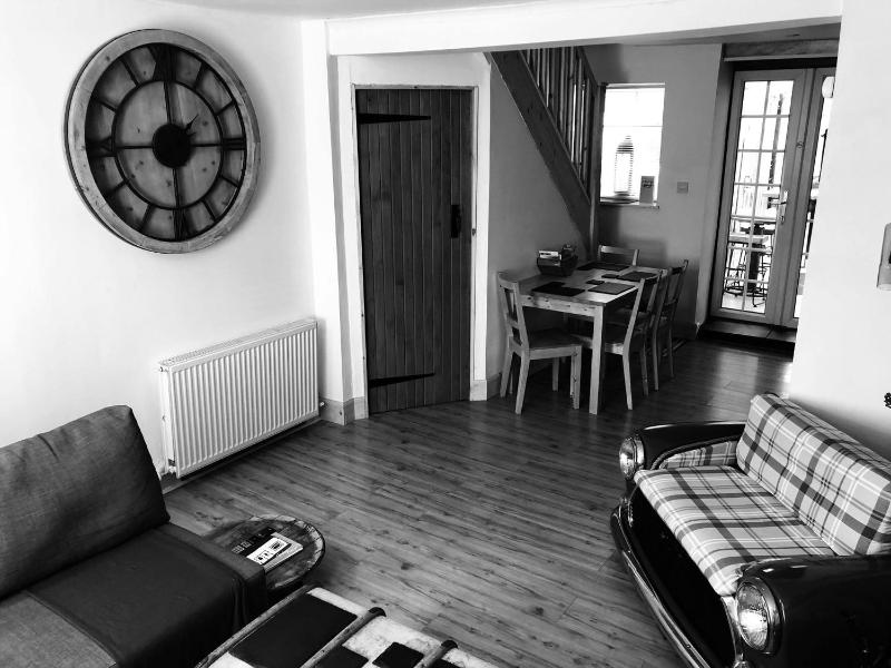 Fisher Holiday Cottage Ayrshire Images