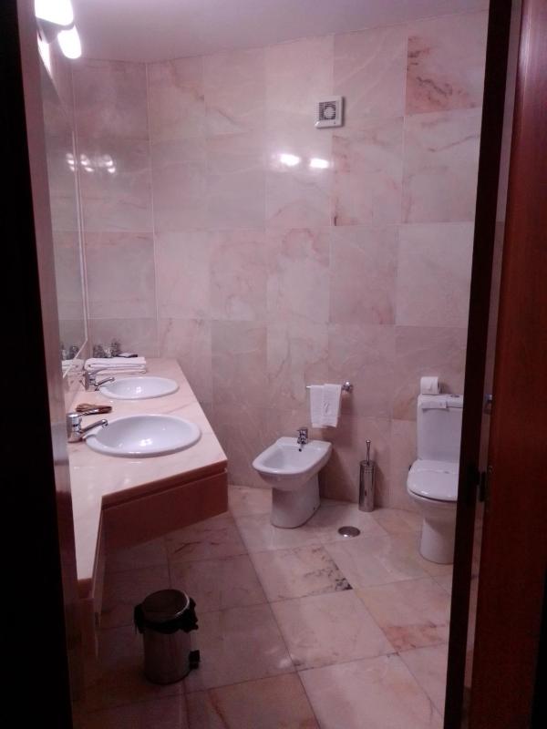 Suite Room image 3