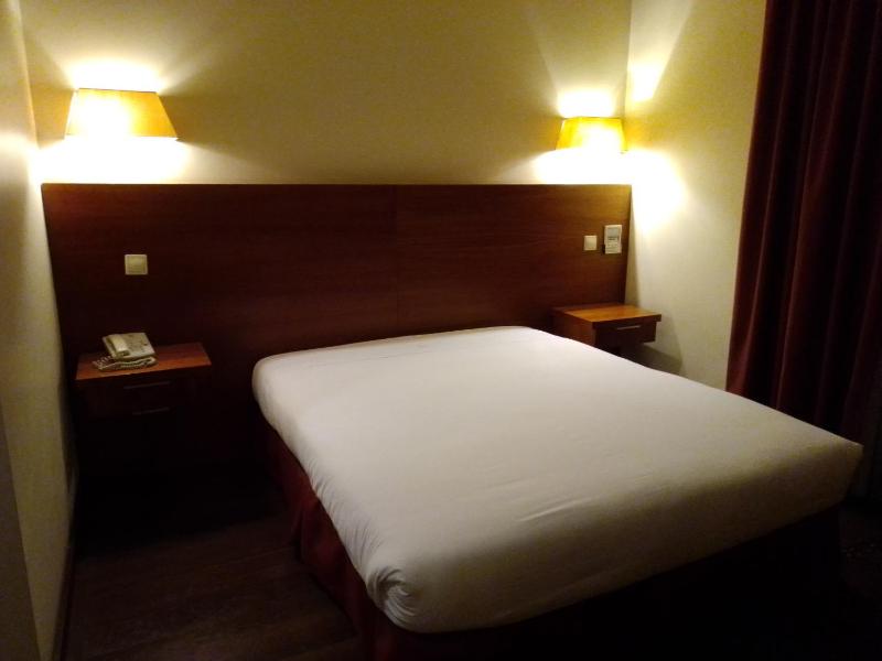 Double Room image 1