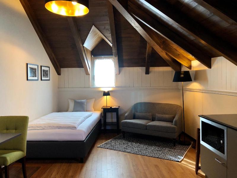 Single Room image 3