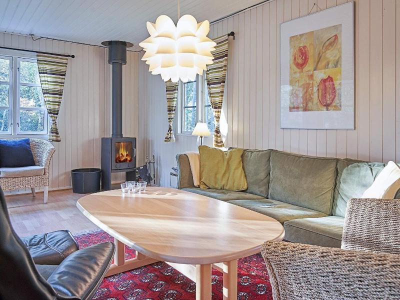 Three-Bedroom Holiday Home  image 2