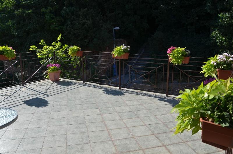 Apartment with Terrace image 2