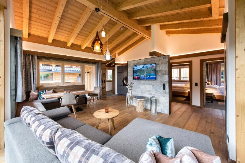 Two-Bedroom Chalet image 2
