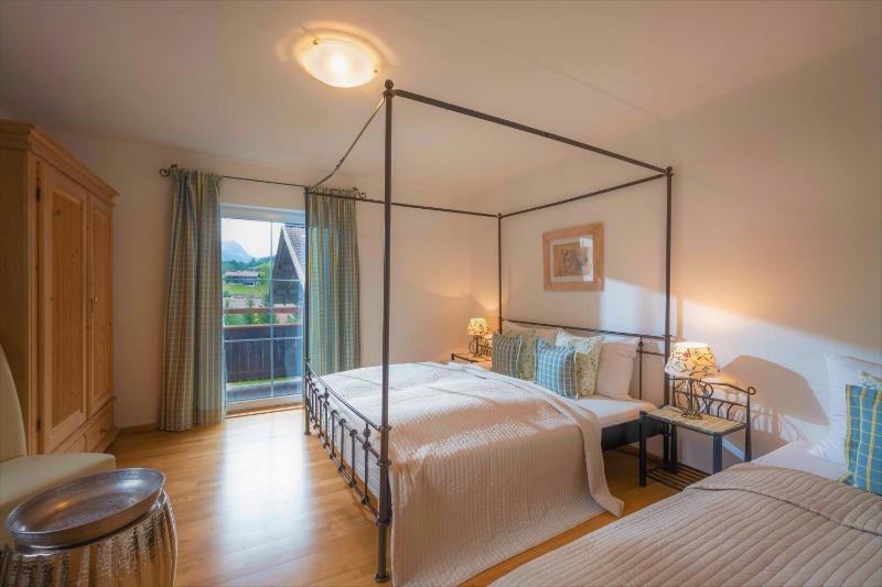 Family Suite with Balcony image 2