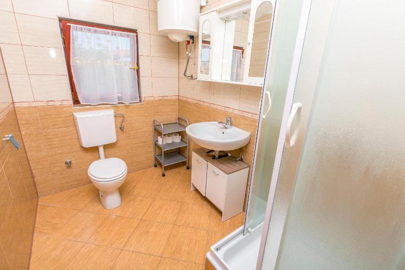 Two-Bedroom Apartment with Balcony image 3