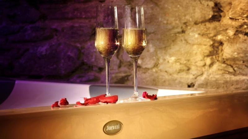 Hotel Ambassador - image 8