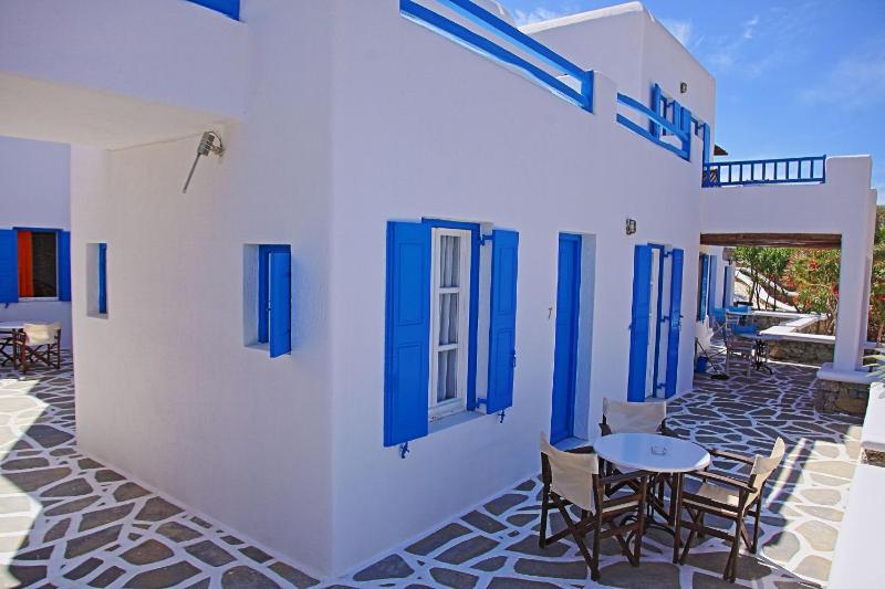 Maganos Apartments - image 5