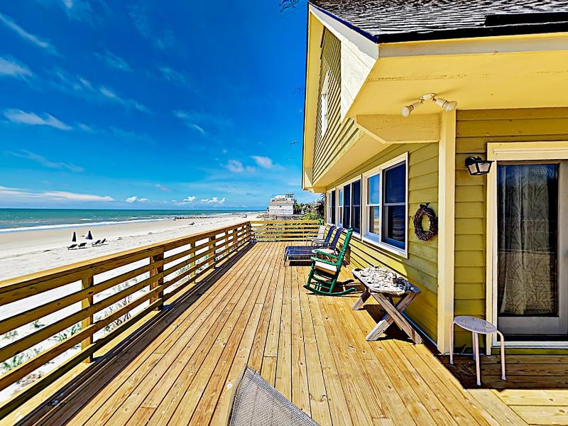 Three-Bedroom House image 1