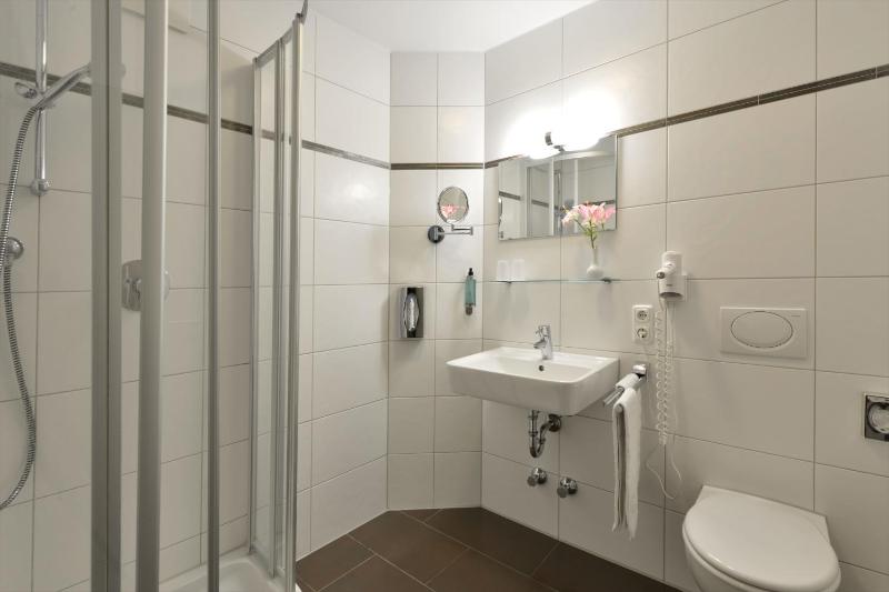 Single Room image 1