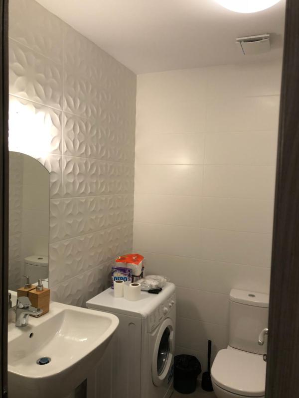 Studio Apartment image 3