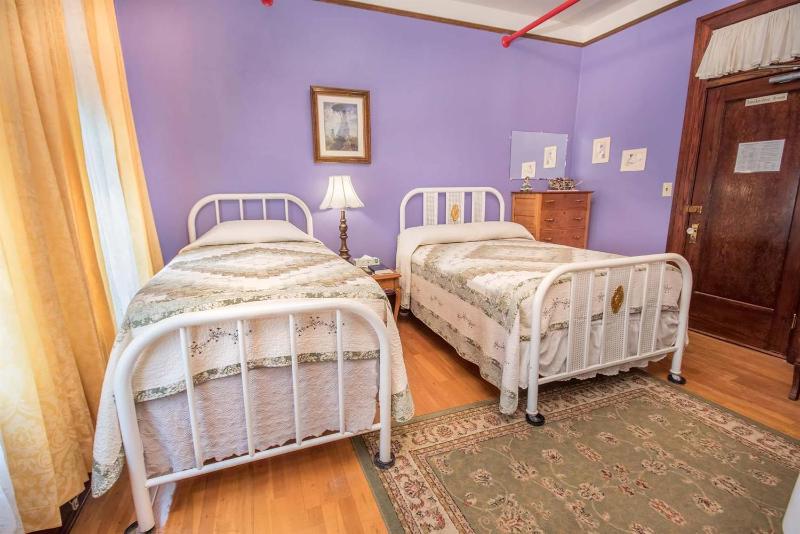 Family Two-Bedroom Suite image 4