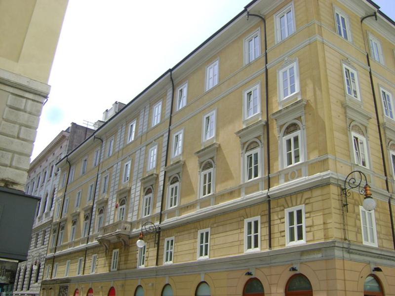 Hotel Centrale - image 10