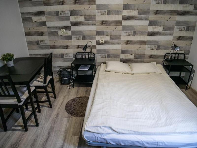 Budget Double Room image 2