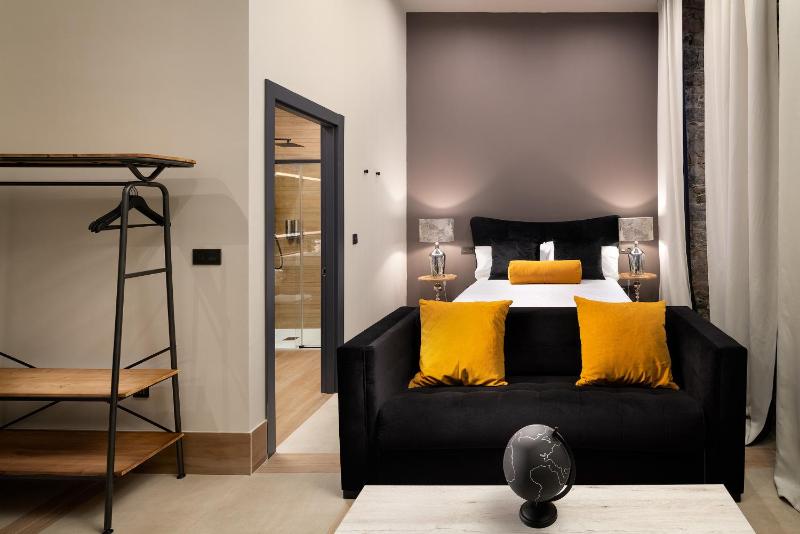 Apartment - Ground Floor image 3