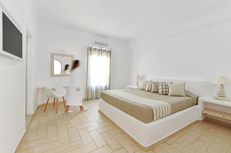 Superior Suite image 3