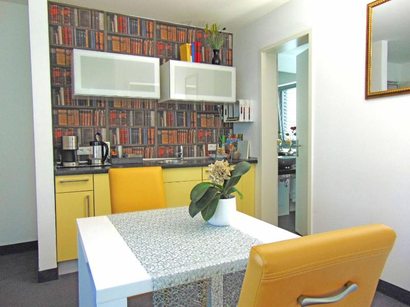 Junior Suite with Balcony image 4