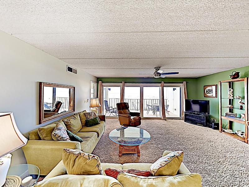Three-Bedroom Apartment image 3