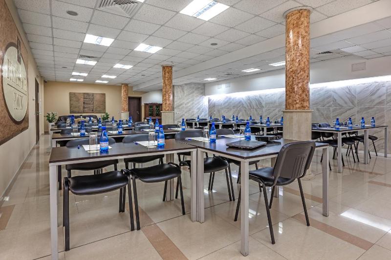 Business Hotel Plovdiv - Central Location - image 45