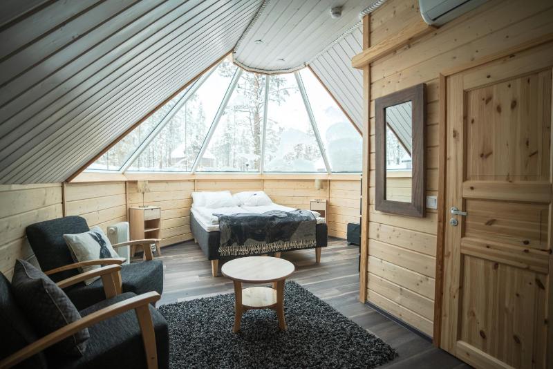 Aurora Cabin image 4