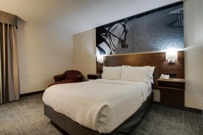 Double Room - Non-Smoking  image 3