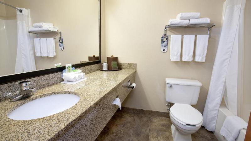 Standard Double Room image 1