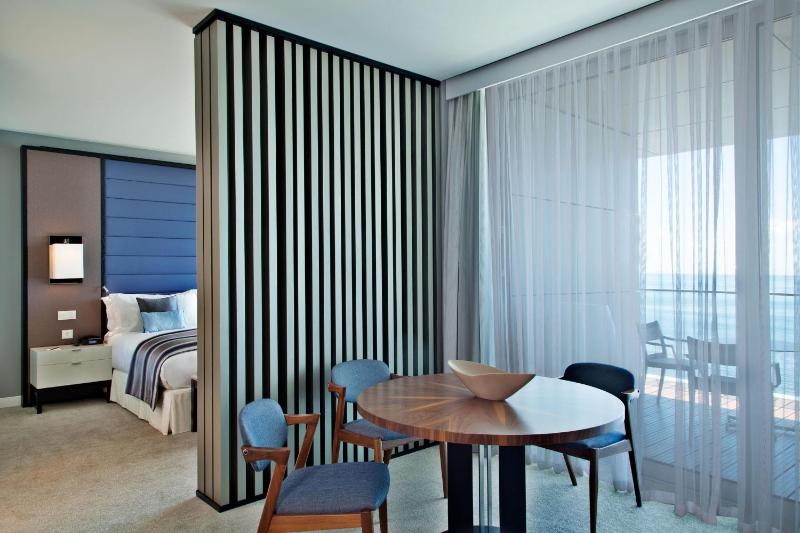 King Suite with Ocean View image 3
