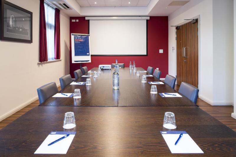 Holiday Inn Express Leicester By IHG - image 21