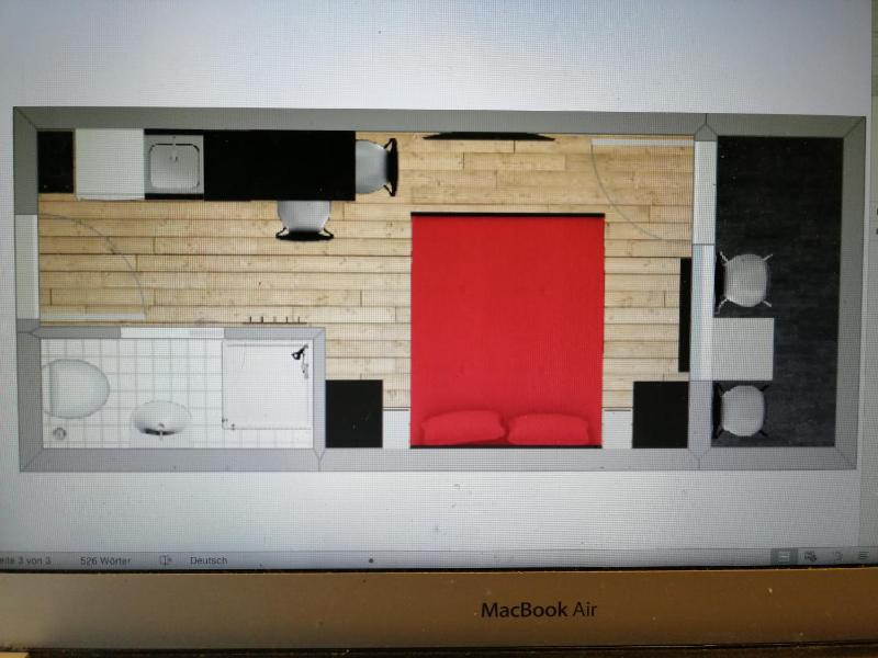 Small Studio image 3