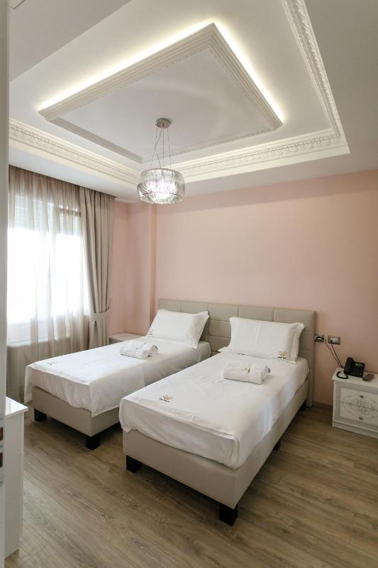 Apartment with Balcony image 4