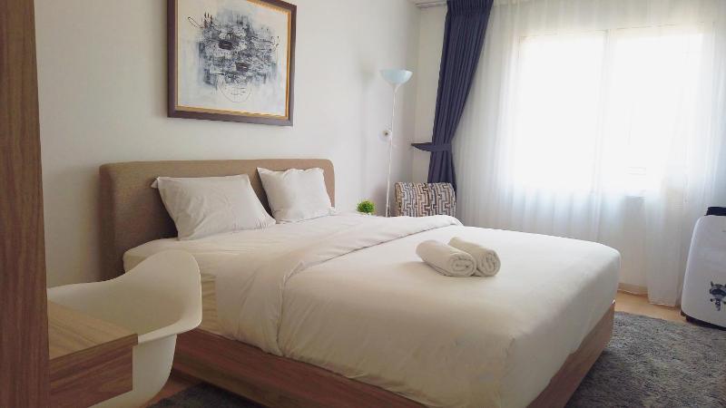 Economic Luxurious Studio Pinewood Apartment Jatinangor near JATOS By Travelio - image 7
