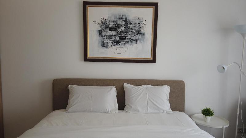 Economic Luxurious Studio Pinewood Apartment Jatinangor near JATOS By Travelio - image 6
