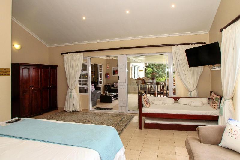 Chartwell Guest House - image 8