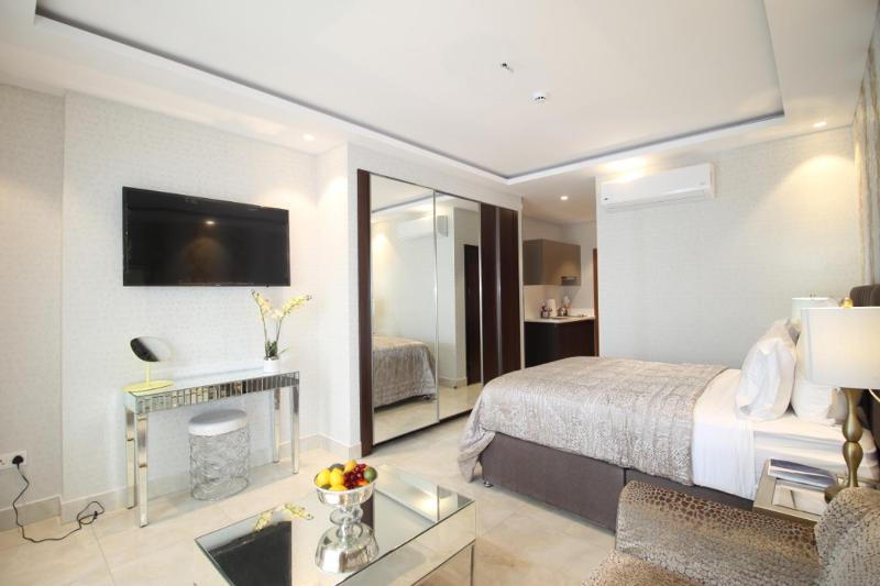 APARTMENTS GH - Accra - Airport Residential Area - Mirage Residence - image 4