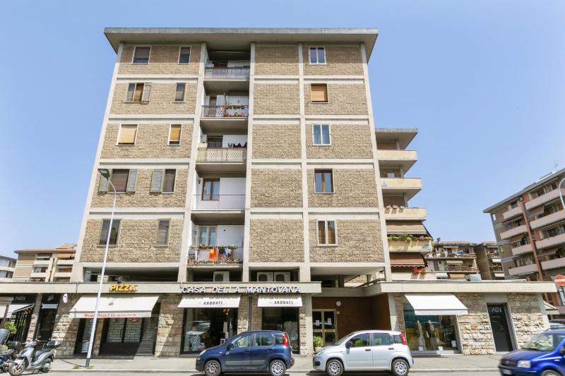 Gavinana Apartment by Mmega - image 2