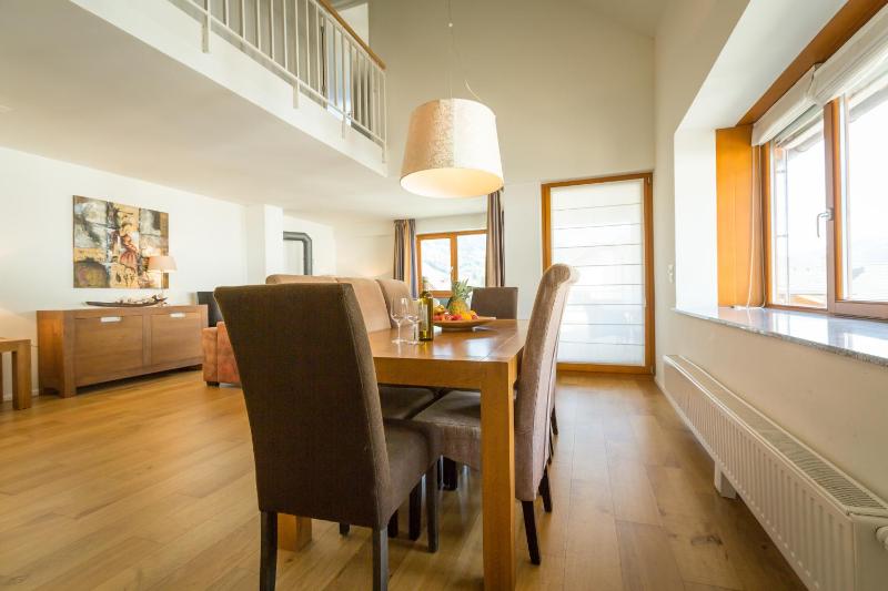 Three-Bedroom Apartment image 4