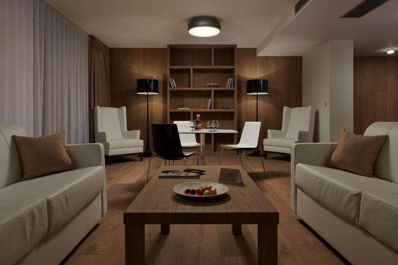 Hotel Passage - image 34