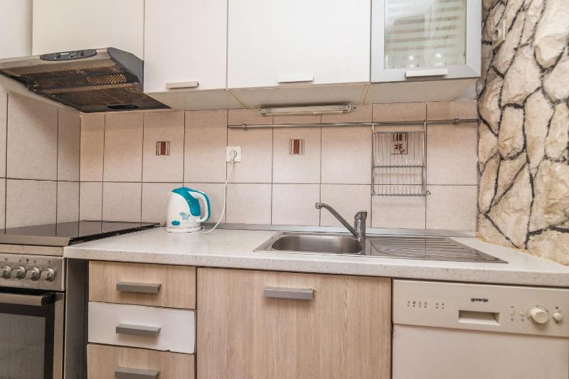 Apartment Maja - image 22