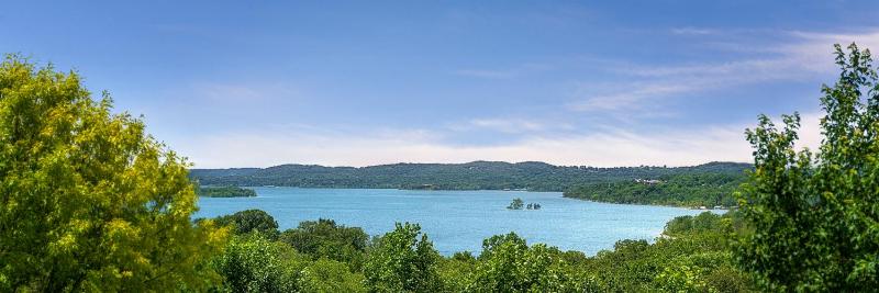 17500sqft PRIVATE ESTATE IndoorPool HotTub BIG LAKEVIEW Tennis Court Theater SDC - image 26