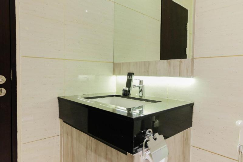 Cozy 1BR Apartment at Brooklyn Alam Sutera near IKEA By Travelio - image 12
