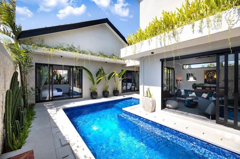 Summer House Villa - image 5