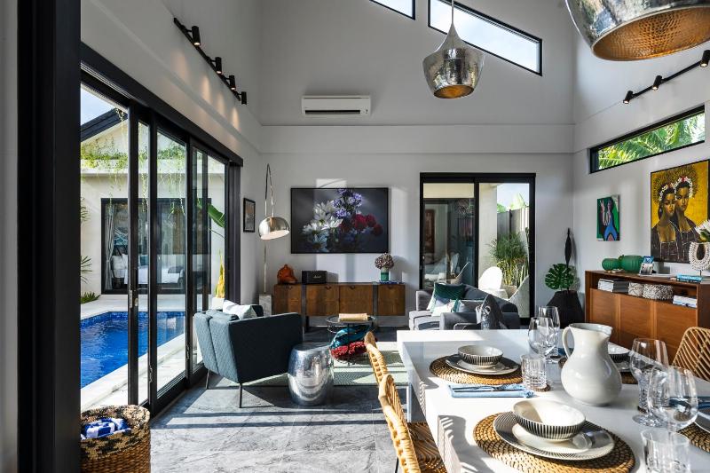 Summer House Villa - image 11