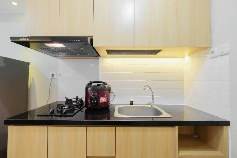 Modern Studio @ Springlake Summarecon Apartment By Travelio - image 10