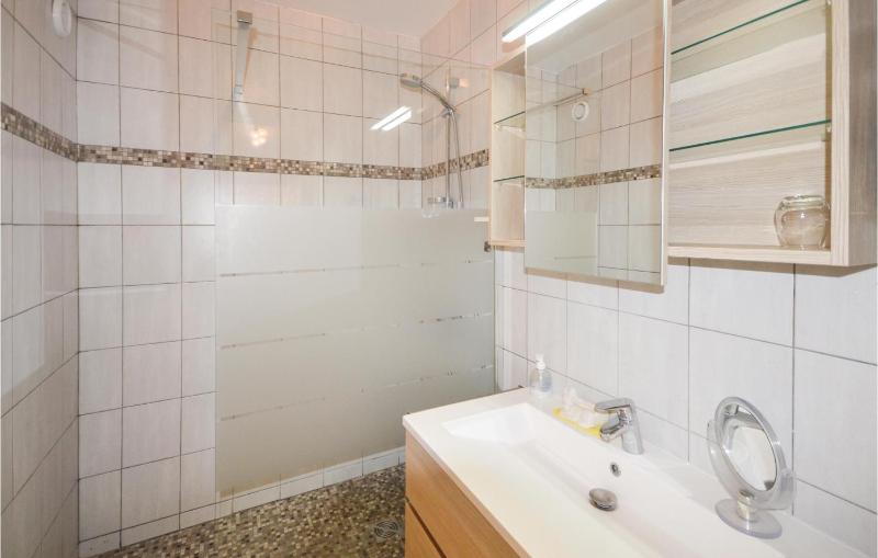 Apartment image 2