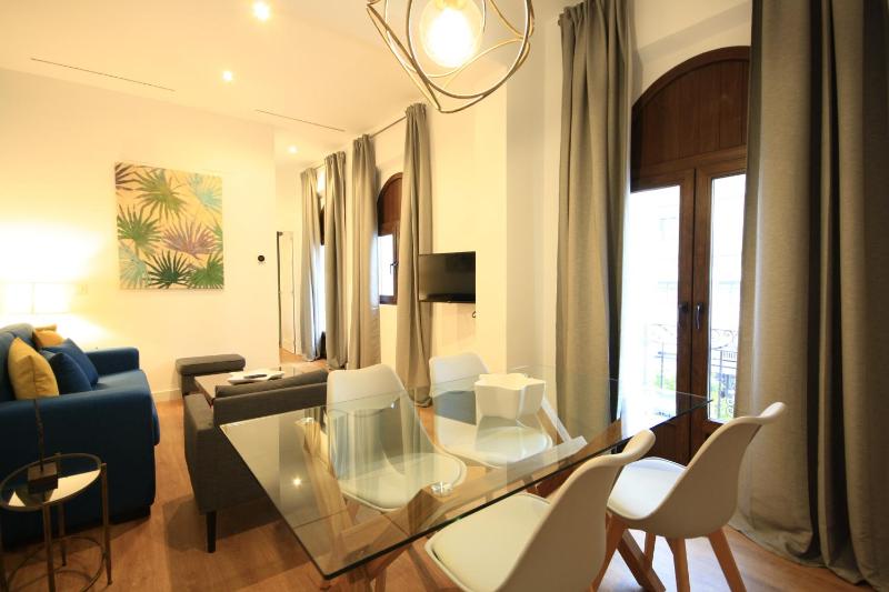 One-Bedroom Apartment image 1