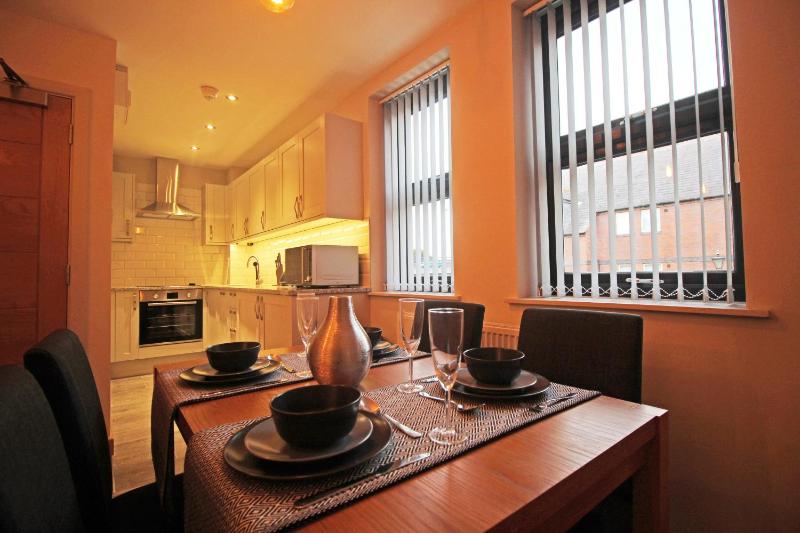 Hunters Walk - Luxury Central Chester Apartment - Free Parking - image 3