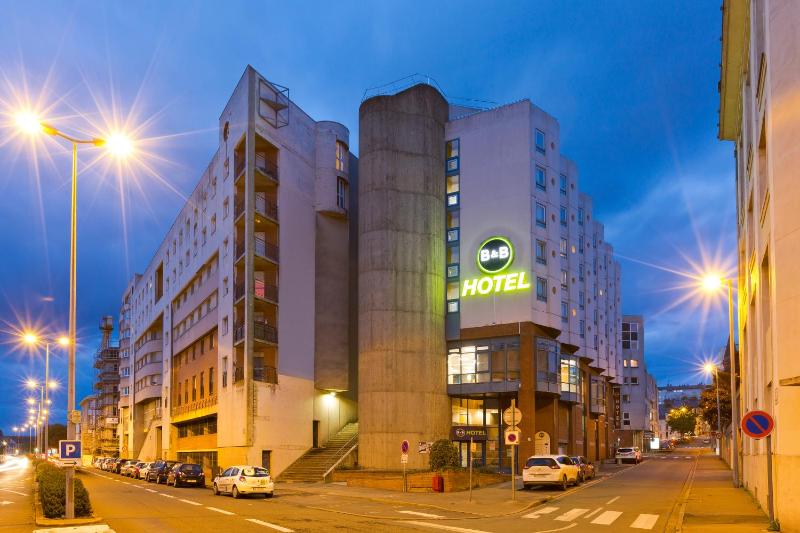 B&B HOTEL le Mans Centre - image 1