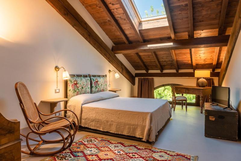 Superior Double Room image 1