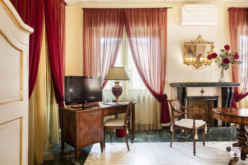 Junior Suite image 4