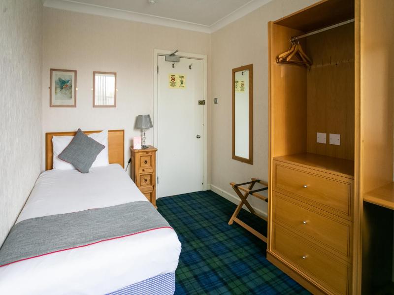 Standard Single Room image 1